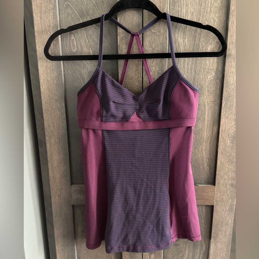 Like New Lululemon Tank Top Purple And Blue Size 4